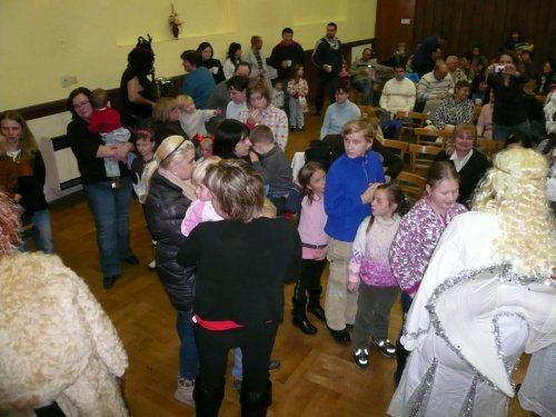 Mikulášské zpívání u stromečku - 3.12.2011