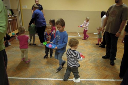 Poslední letošní hravé cvičení pro rodiče a děti - 03.12.2013