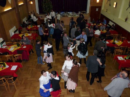 Mikulášská beseda u cimbálu - 2.12.2011