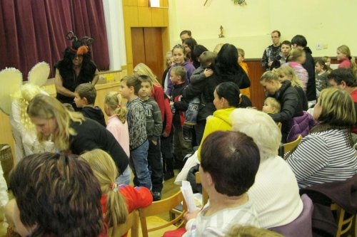 Mikulášské zpívání u stromečku - 3.12.2011