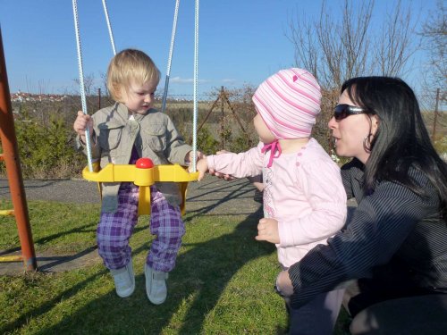 Pletení velikonočních pomlázek - 25.3.2012