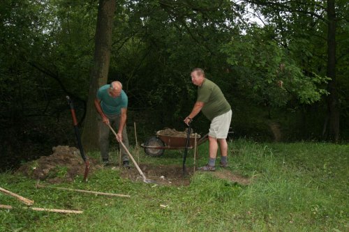 Soubor /2012-09-18-stavba-kaplicky-sv-huberta-01.jpg