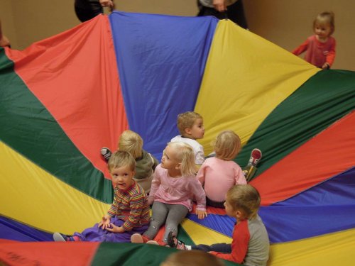 Hravé cvičení pro rodiče a děti - 17.10.2012