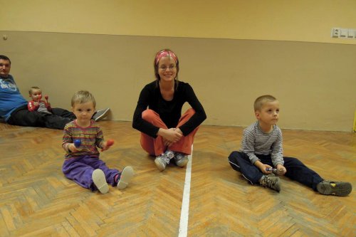 Hravé cvičení pro rodiče a děti - 17.10.2012
