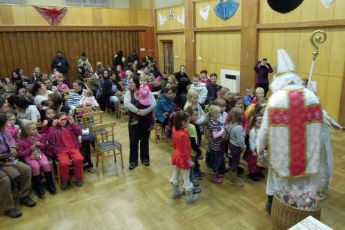 Mikulášské zpívání u stromečku - 7.12.2012