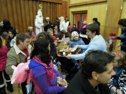 Mikulášské zpívání u stromečku - 7.12.2012