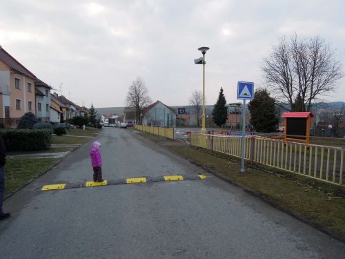 Stavba hřiště na Záhumní - 10.4.2013