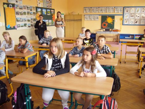 První školní den v ZŠ Podolí - 2.9.2013