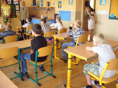 První školní den v ZŠ Podolí - 2.9.2013