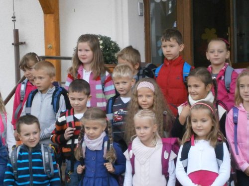 První školní den prváčků ve škole v Popovicích - 7.9.2013