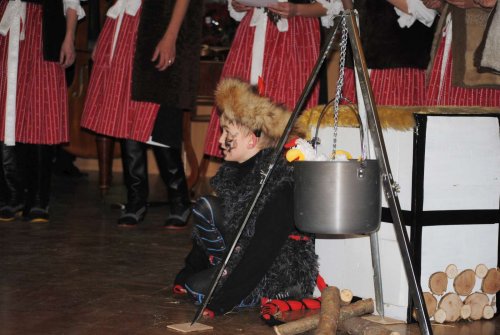 Mikulášská beseda u cimbálu - 7.12.2013