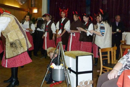 Mikulášská beseda u cimbálu - 7.12.2013