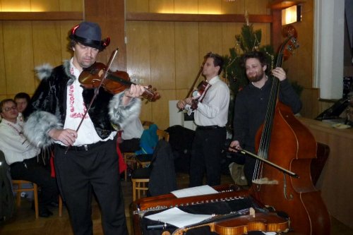 Mikulášská beseda u cimbálu - 7.12.2013