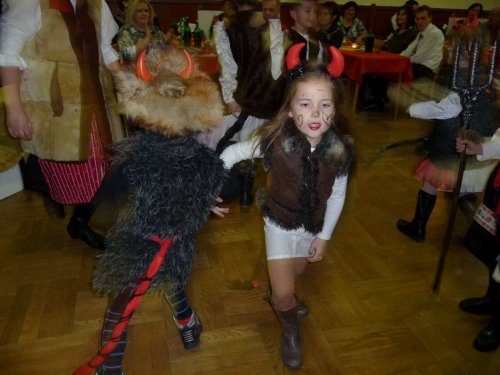 Mikulášská beseda u cimbálu - 7.12.2013