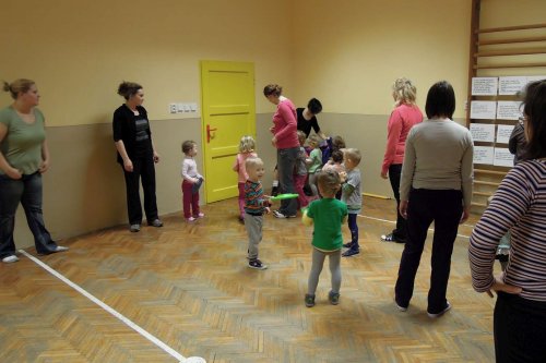 Hravé cvičení pro rodiče a děti - 14.1.2014
