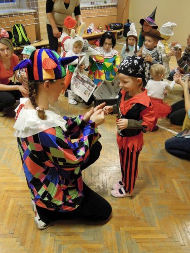 Karnevalové hravé cvičení pro děti a rodiče - 11.2.2014