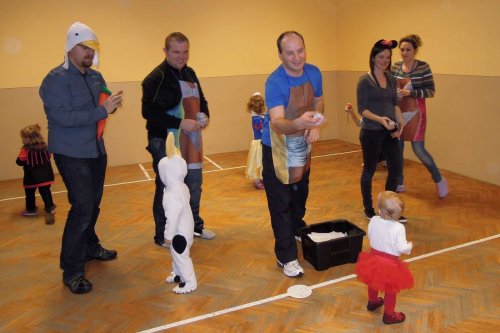 Karnevalové hravé cvičení pro děti a rodiče - 11.2.2014