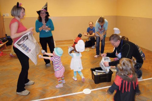 Karnevalové hravé cvičení pro děti a rodiče - 11.2.2014
