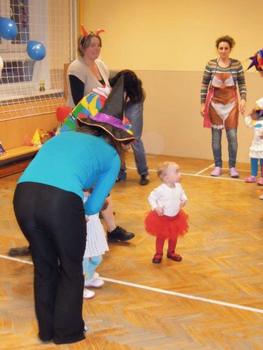 Karnevalové hravé cvičení pro děti a rodiče - 11.2.2014