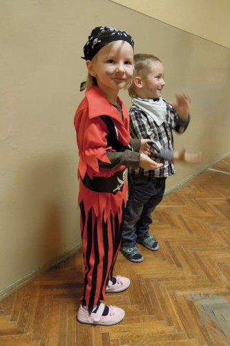 Karnevalové hravé cvičení pro děti a rodiče - 11.2.2014