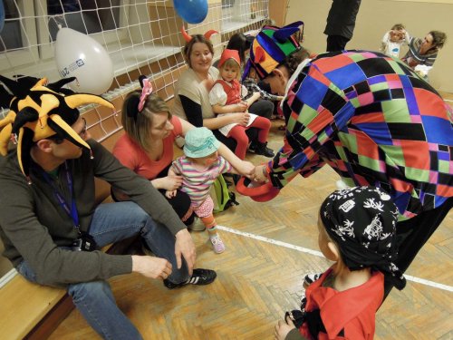 Karnevalové hravé cvičení pro děti a rodiče - 11.2.2014