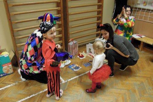 Karnevalové hravé cvičení pro děti a rodiče - 11.2.2014