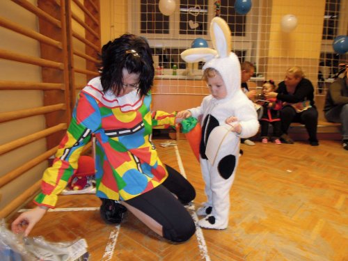 Karnevalové hravé cvičení pro děti a rodiče - 11.2.2014