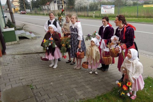 Královničky aneb Nosení létečka v Podolí - 6.4.2014