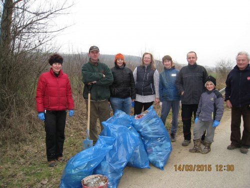 Úklid obce a přilehlého okolí - 14.3.2015