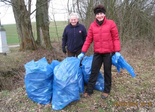 Úklid obce a přilehlého okolí - 14.3.2015