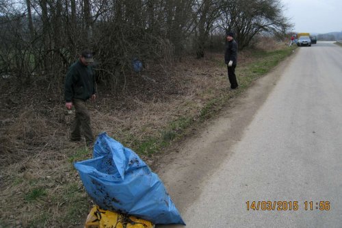 Úklid obce a přilehlého okolí - 14.3.2015
