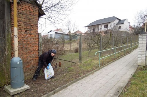 Úklid obce a přilehlého okolí - 14.3.2015