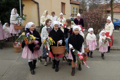 Nosení létečka neboli Královničky - 22.3.2015