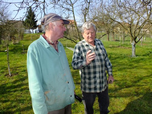 Jarní údržba školní zahrady - 11.4.2015