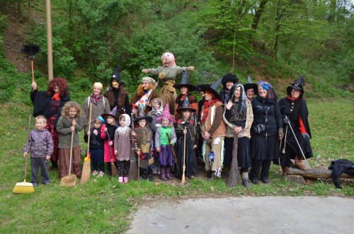 Pálení čarodějnic a stavění máje - 30.4.2015
