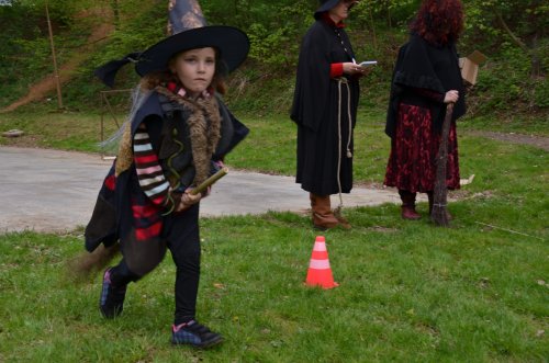Pálení čarodějnic a stavění máje - 30.4.2015