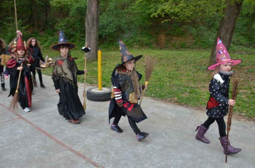 Pálení čarodějnic a stavění máje - 30.4.2015