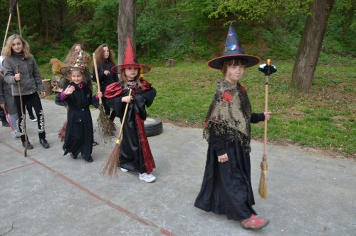 Pálení čarodějnic a stavění máje - 30.4.2015