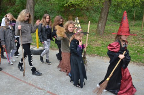 Pálení čarodějnic a stavění máje - 30.4.2015