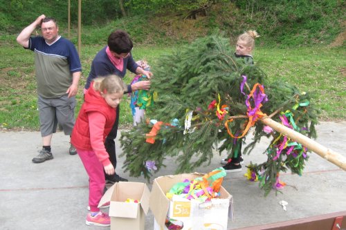 Pálení čarodějnic a stavění máje - 30.4.2015