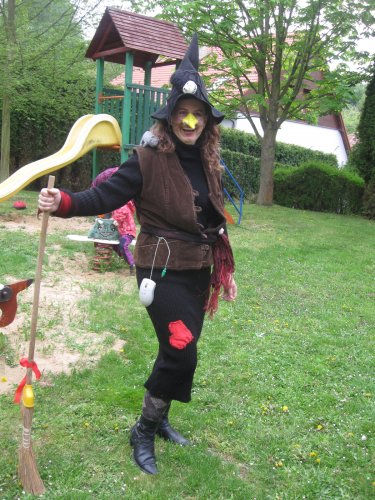 Pálení čarodějnic a stavění máje - 30.4.2015