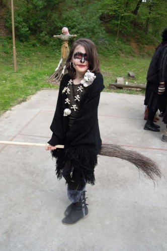 Pálení čarodějnic a stavění máje - 30.4.2015