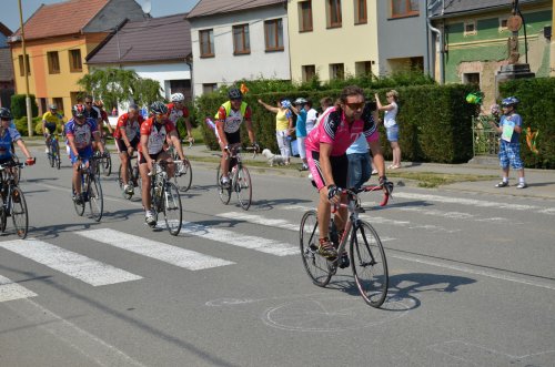 Charitativní peloton Na kole dětem Josefa Zimovčáka - 11.6.2015