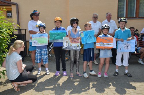 Charitativní peloton Na kole dětem Josefa Zimovčáka - 11.6.2015