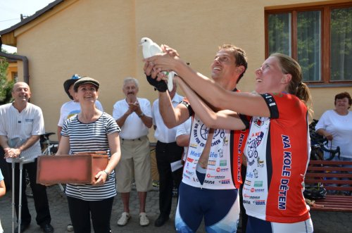 Charitativní peloton Na kole dětem Josefa Zimovčáka - 11.6.2015