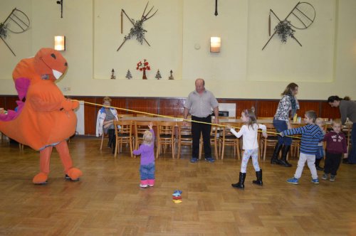 Zábavné odpoledne pro děti s Dinokroky - 6.12.2015