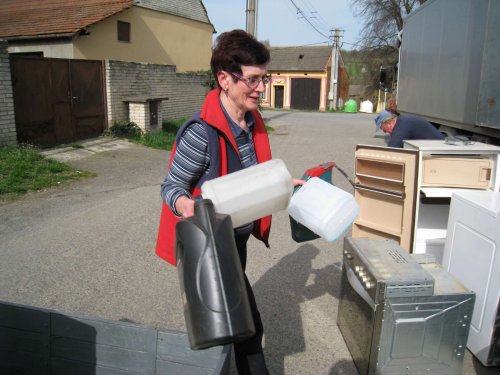 Svoz nebezpečného odpadu - 4.4.2016