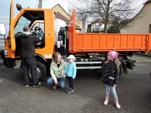 Úklid obce - 15.4.2016