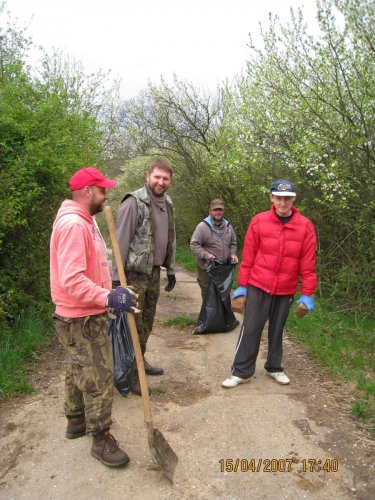 Úklid obce - 15.4.2016