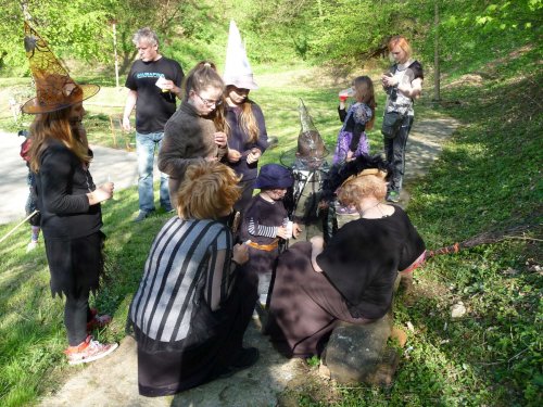 Pálení čarodějnic a stavění máje - 30.4.2016